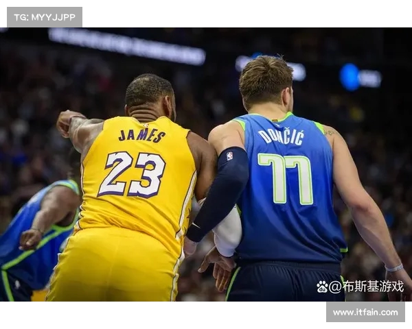 NBA新赛季精彩开局球队表现亮眼球员状态回暖引发球迷热议
